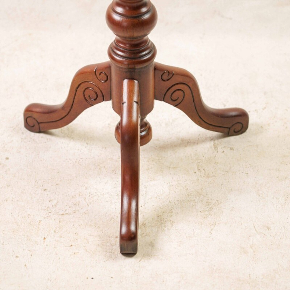 Чайный столик