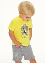 две футболки с шортами