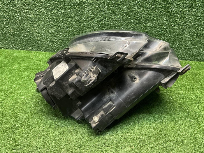 Фара левая Mini Hatch R56 (2010-2013) ксенон