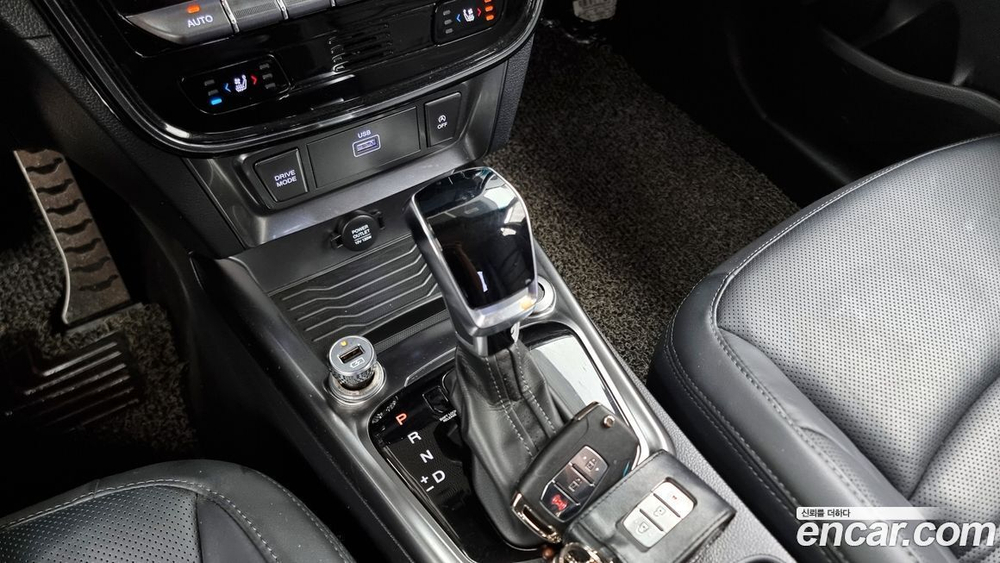 KG Mobility (Ssangyong) Very New Tivoli Бензин 1.5 2WD (09.2019)