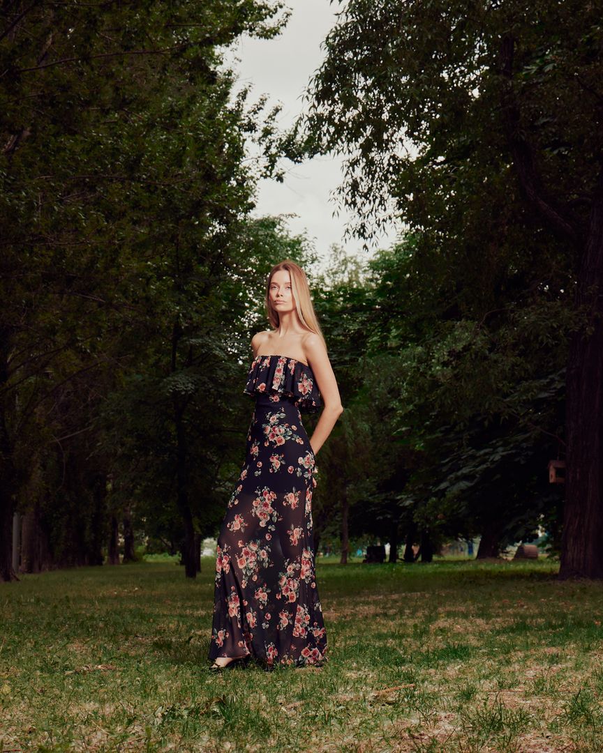 Платье с воланом короткая подкладка