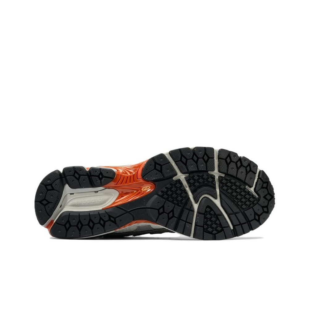 New Balance 1906 The Whitaker Group X U 'Willful Bias PackSand Dune'