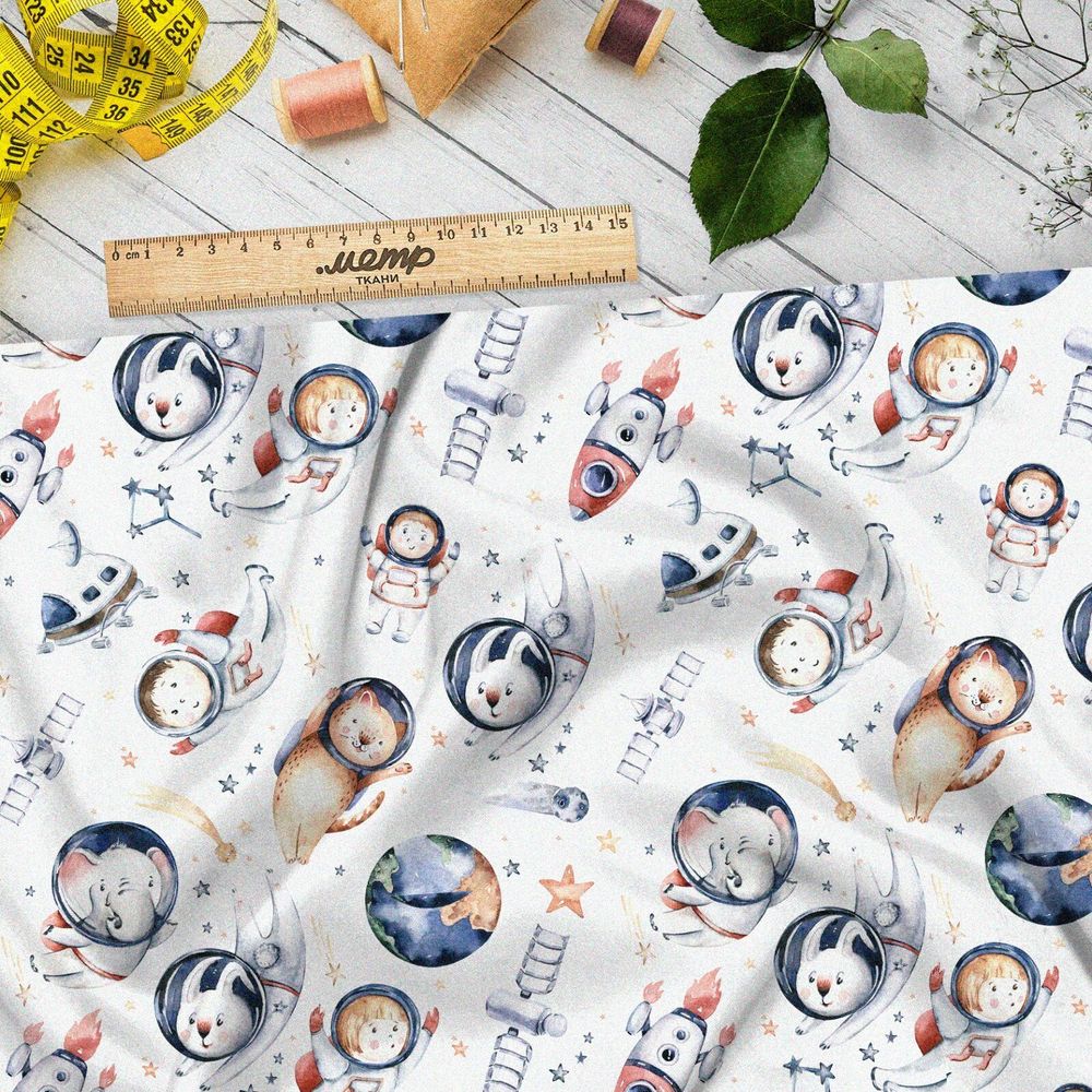 Ткань таффета зверьки в космосе
