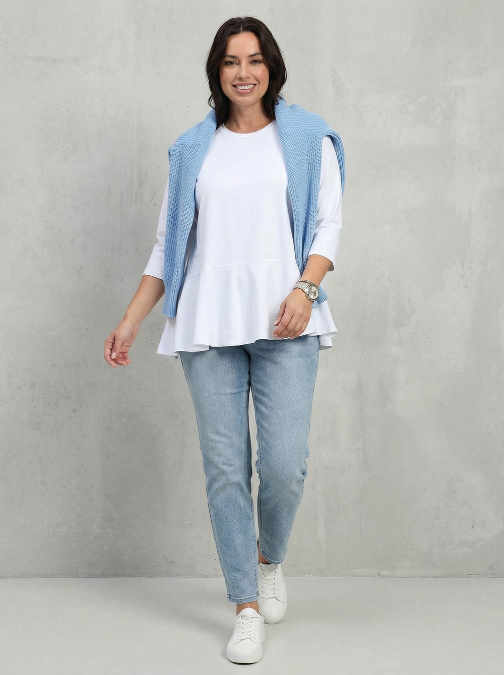 Футболка баска белая 3/4 рукав