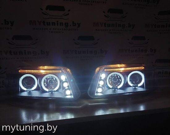 Передние фары angel eyes black для VW Passat B5 GP