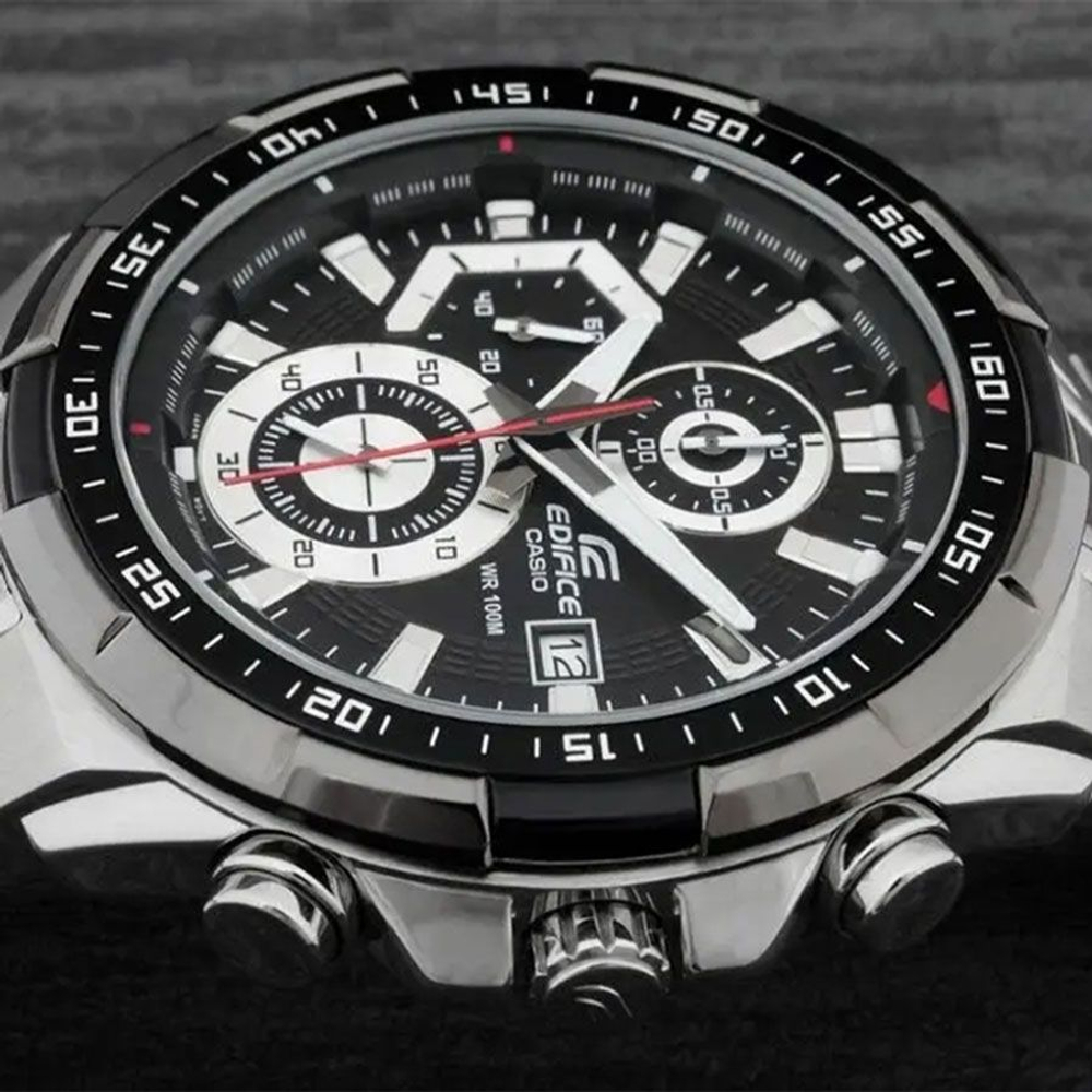 Мужские наручные часы Casio EFR-539D-1A