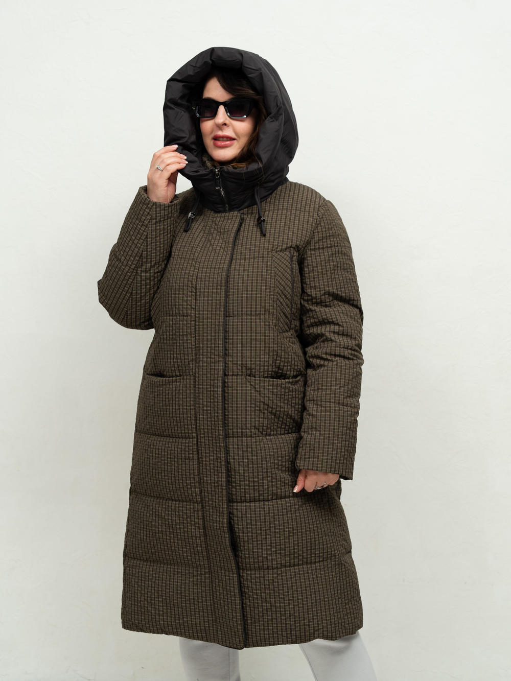 Пуховик зимний женский с капюшоном био-пух стеганое длинный