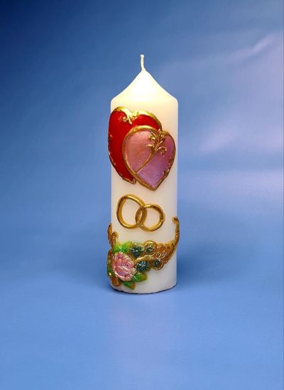 Свеча с сердцем