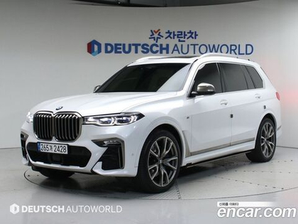 BMW X7 (G07) M50i 6-и местный (09.2020)
