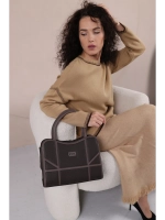 Сумка через плечо средняя классическая