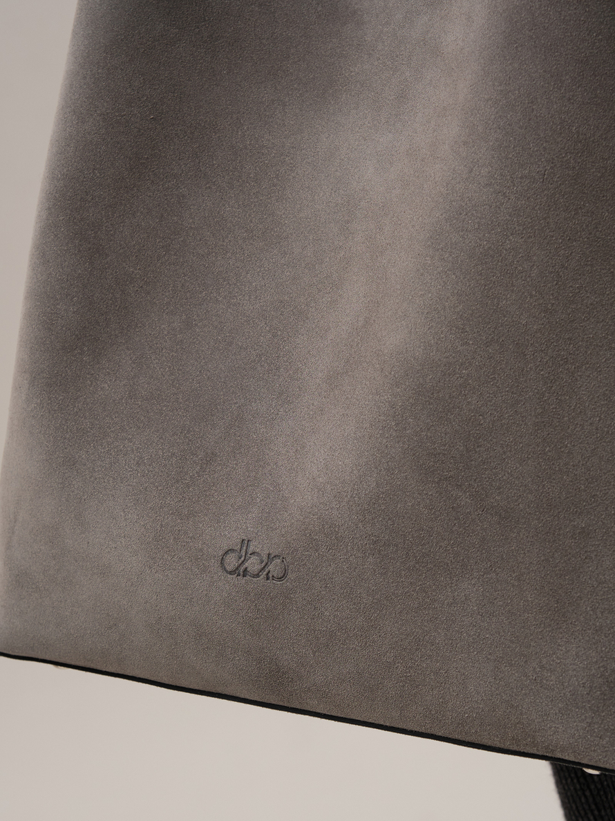 Замшевая сумка шоппер DBR 30948 серый замок