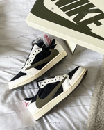 Кеды Nike Air Jordan & Travis Scott