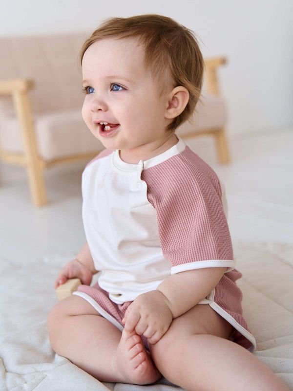 Комплект футболка и шорты 