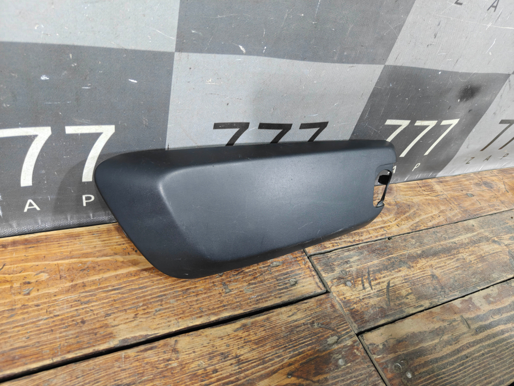 Накладка переднего бампера правая Renault Sandero 2 Stepway 13-22 Б/У Оригинал 620757336R