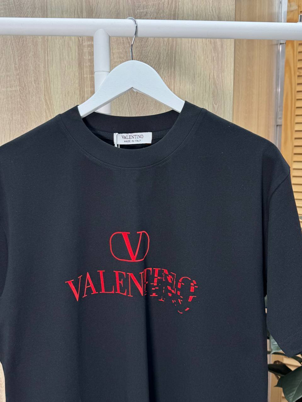 Футболка Valentino