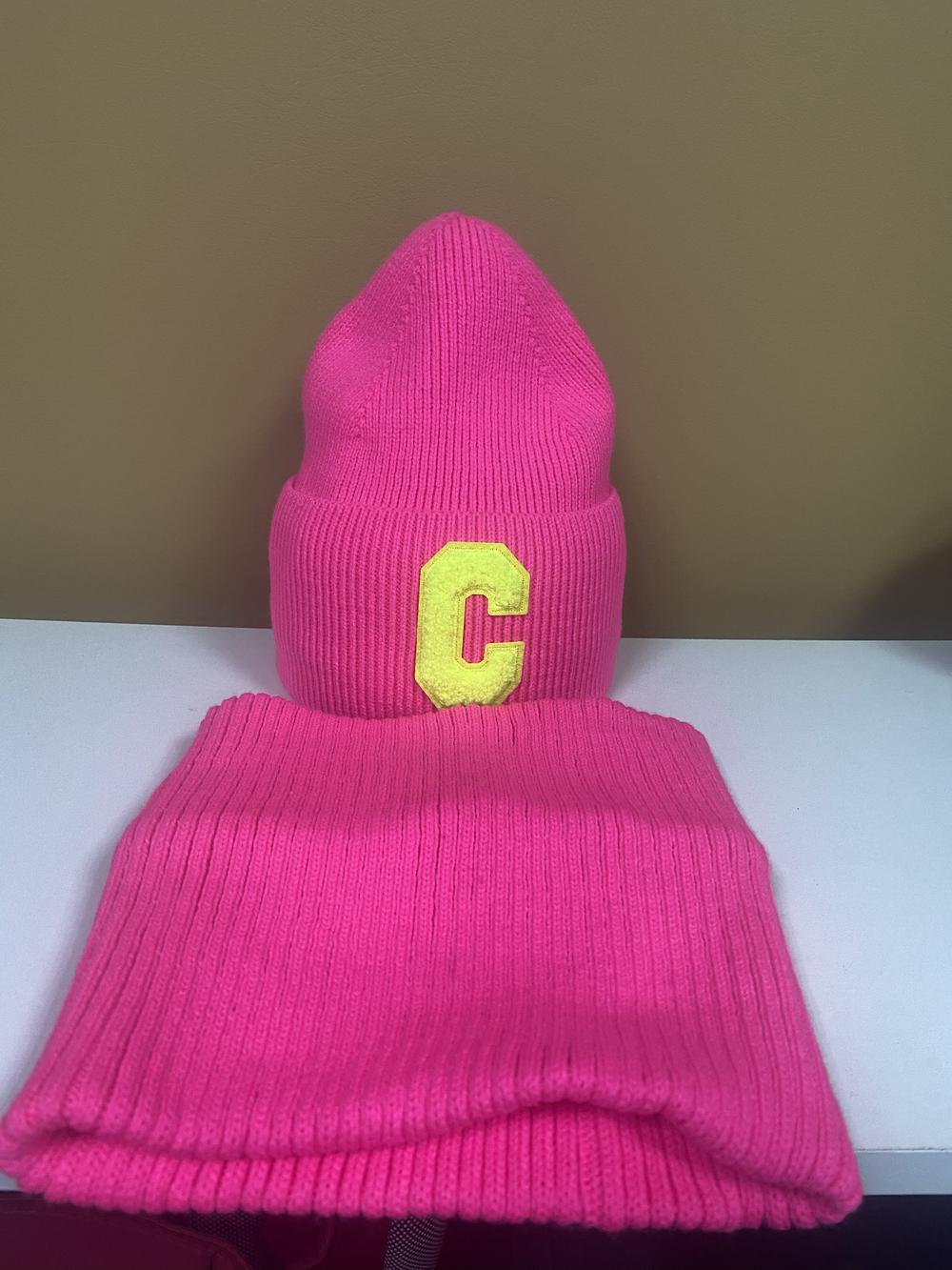 Комплект демисезонный из шапки и снуда ярко -розовый,размер 48-50