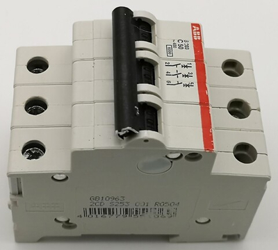Выключатель автоматический ABB S203 C50 (2CDS253001R0504)