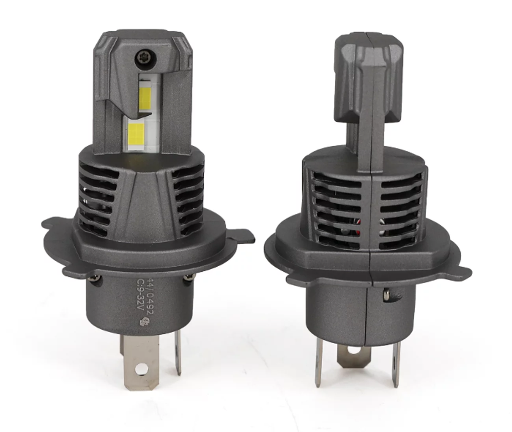 Cветодиодные лампы H4 Sariti E4S с вентилятором, 12V, 25W, 5500K (комплект, 2шт)