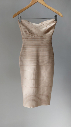 Платье Herve Leger