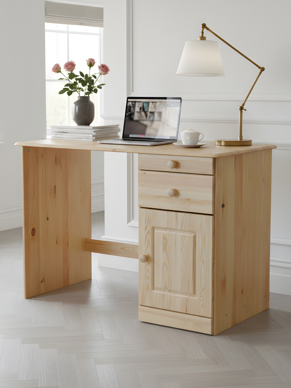 Письменный стол Вадим из массива сосны с ящиком и тумбой, лакированный