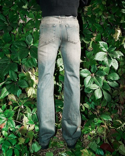 Джинсы bootcut с эффектом ржавчины