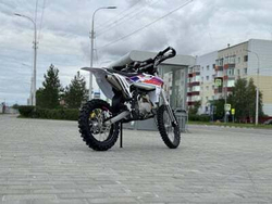 Мотоцикл JHL Z140E Pro