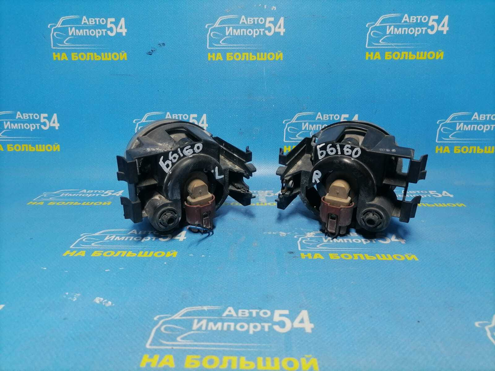 Туманка правая SUBARU OUTBACK 2009-2012