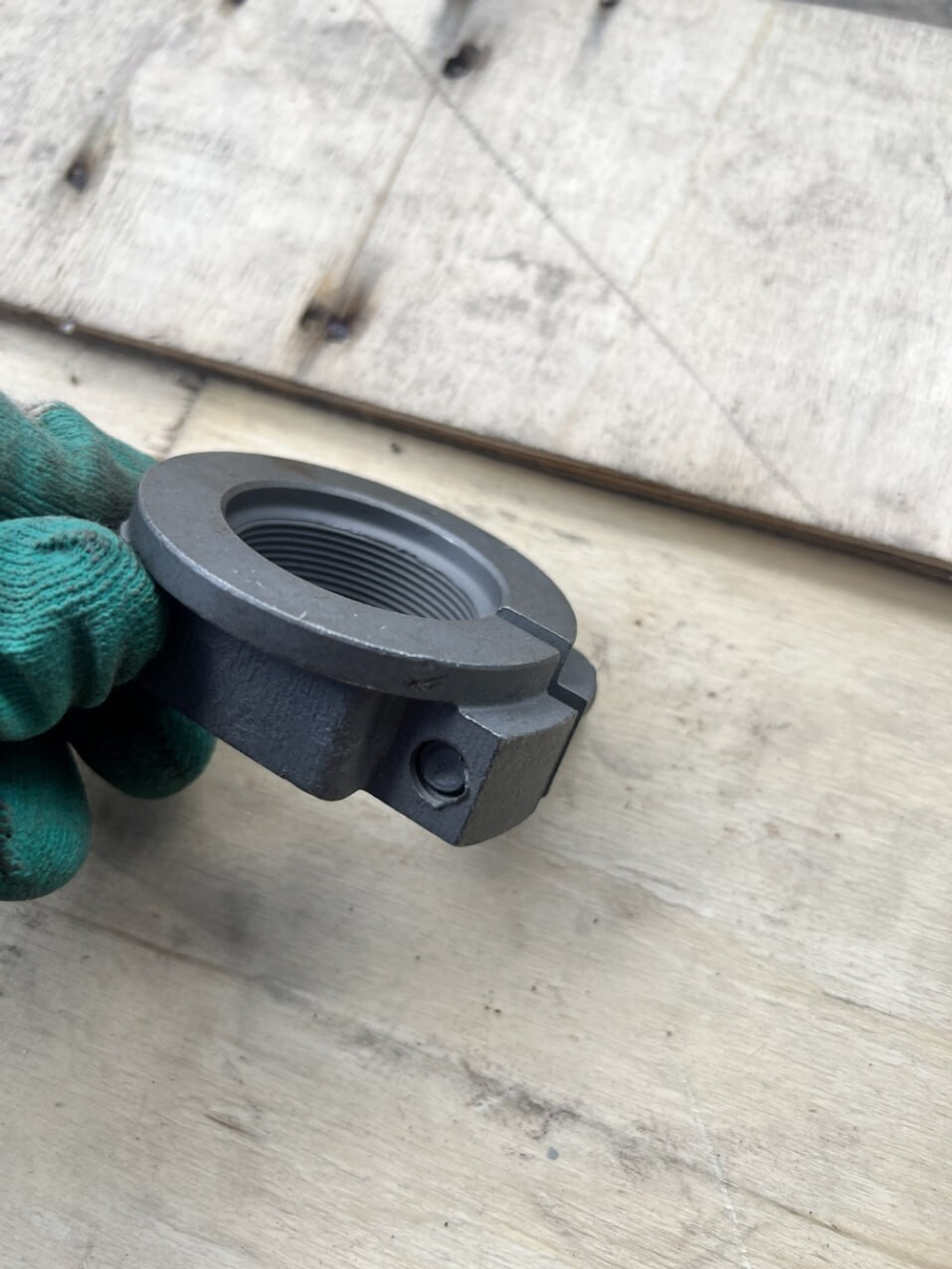 Гайка передней ступицы SHAANXI / Shacman 81.92901.0066