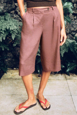 ZARA ДЛИННЫЕ БЕРМУДЫ ИЗ ЛЬНА, МАРСАЛА