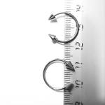 Микроциркуляры, подковы для пирсинга: диаметр 12 мм, толщина 1.2 мм, диаметр конусов 4 мм. Сталь 316L.