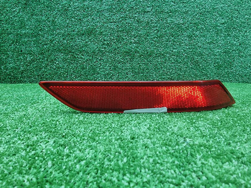 Катафот правый Mazda CX-9 2 (2016-2021)