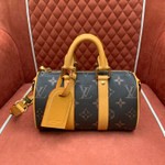 Louis Vuitton Keepall 25