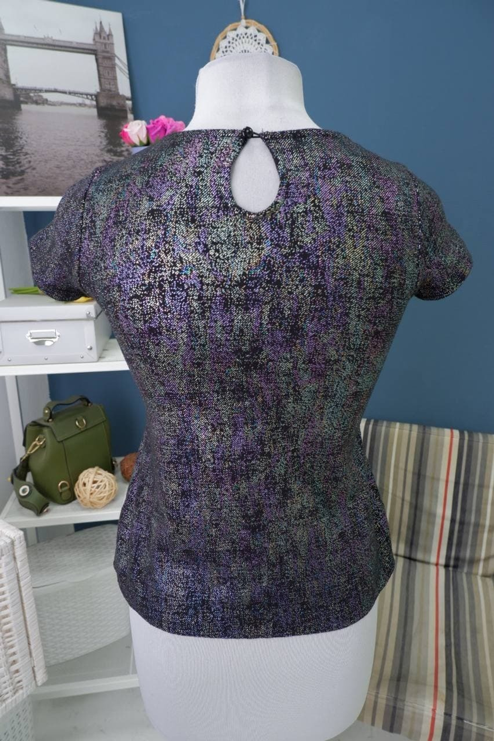 Блузка мерцающая 42 размер