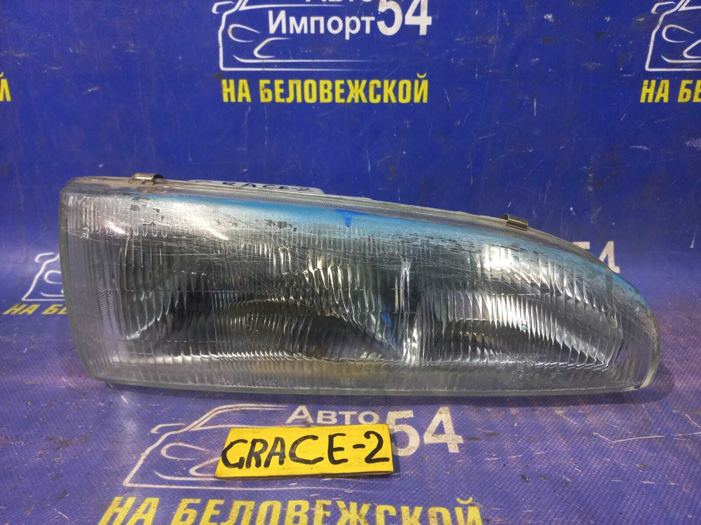 Фара передняя правая HYUNDAI Grace 1995