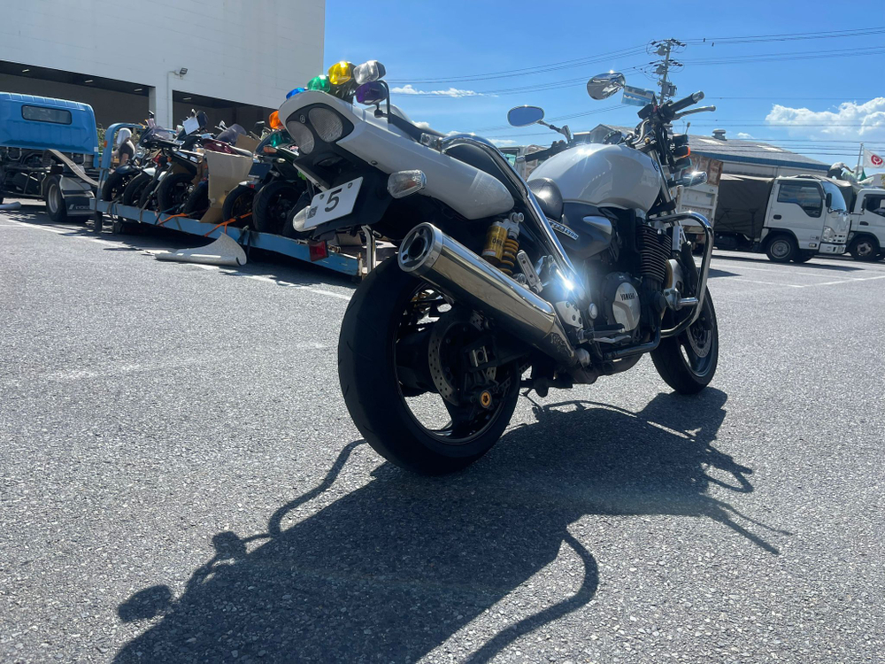 Yamaha XJR1300 038409