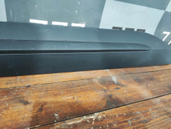 Молдинг сдвижной двери Kia Carnival 4 (KA4) 20-нв Б/У Оригинал 87733R0000