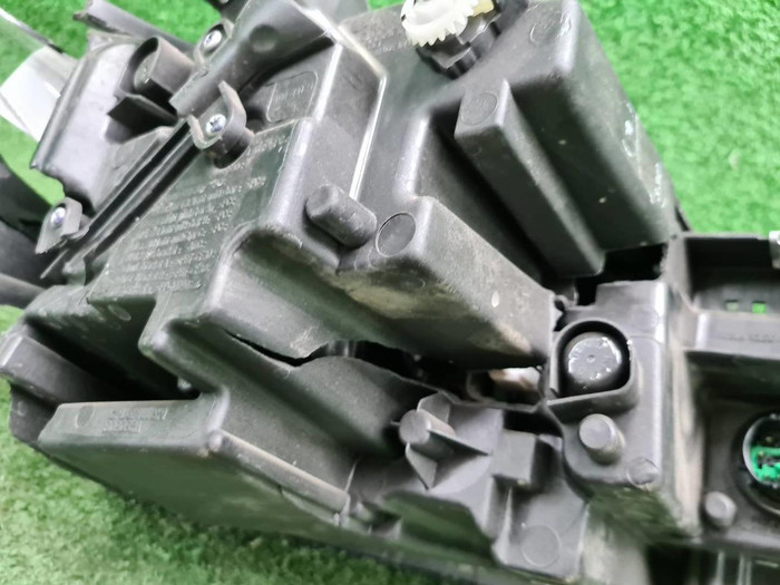 Битая Фара левая Changan Uni-K (2020-н.в.) LED