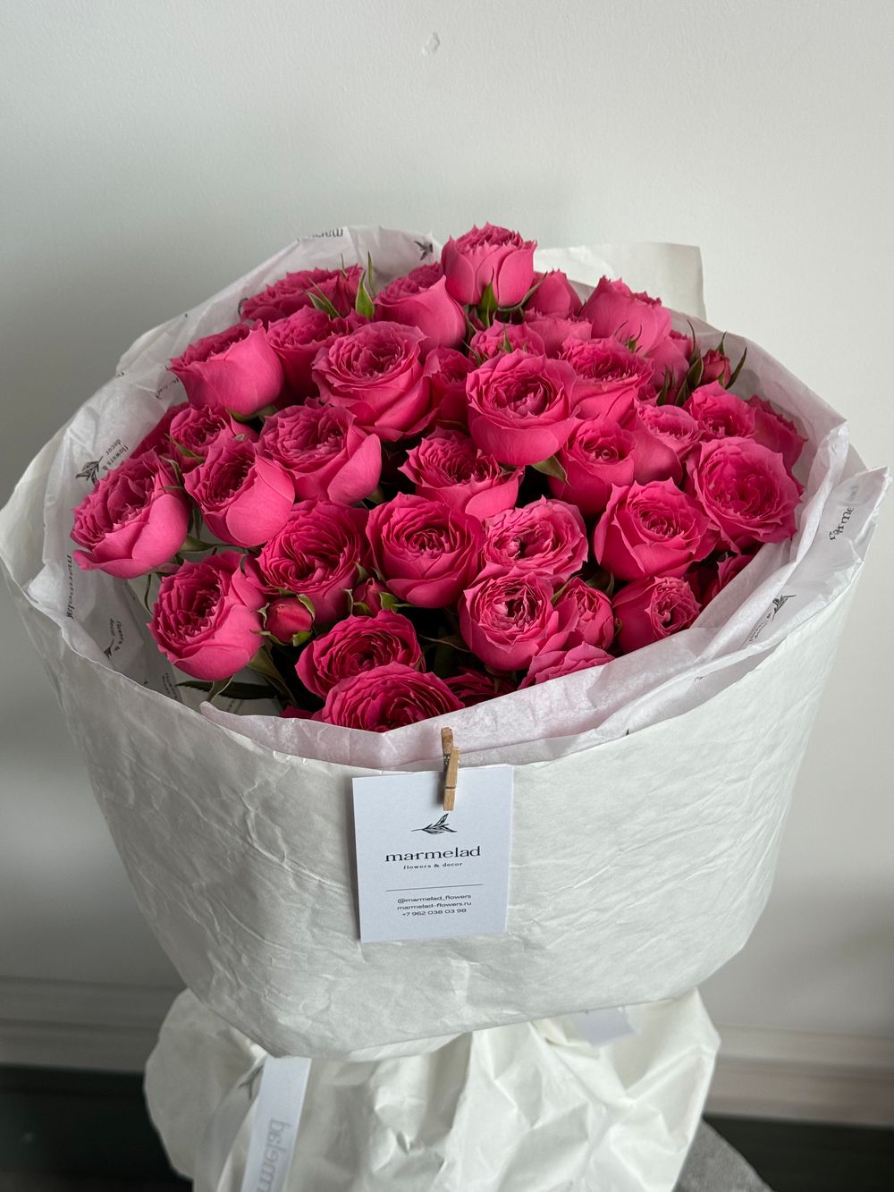 Букет моно из кустовых роз 9 шт