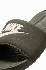 Сланцы Nike Victori One - зеленый