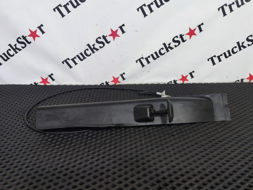 Накладка ручки бардачка правая 2018г.