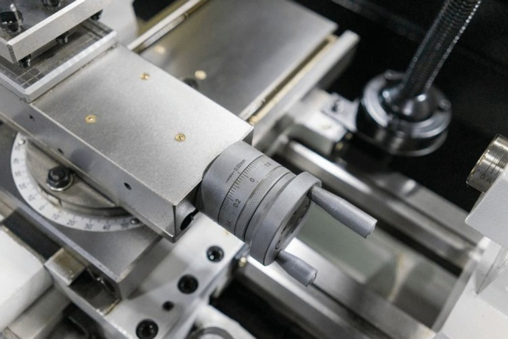 Станок токарный STALEX D280x650G