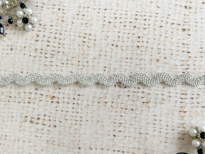 Тесьма "Вьюнок" люрекс, ш. 4-5 мм, пр-во Россия