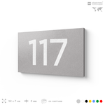 Номер на дверь квартиры 117, табличка на дверь для офиса, кабинета, аудитории, склада, голубой 120х70 мм, Айдентика Технолоджи