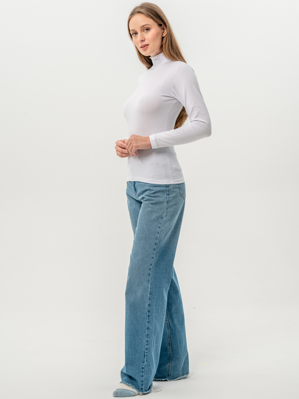 Лонгслив женский белый