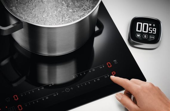 Варочная панель Electrolux EIV63440BW