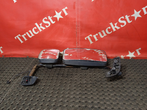 Зеркало (дефект) заднего вида боковое левое 2017г.