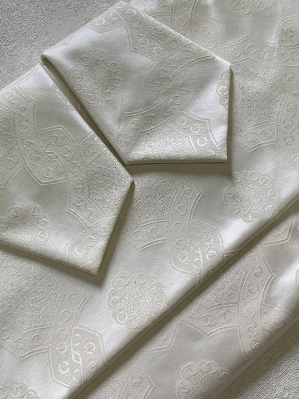 Скатерть 170х220 и 8 салфеток Gamba 9885 Panna шампань