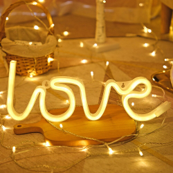 Световая надпись "Love" желтая 13х35 см