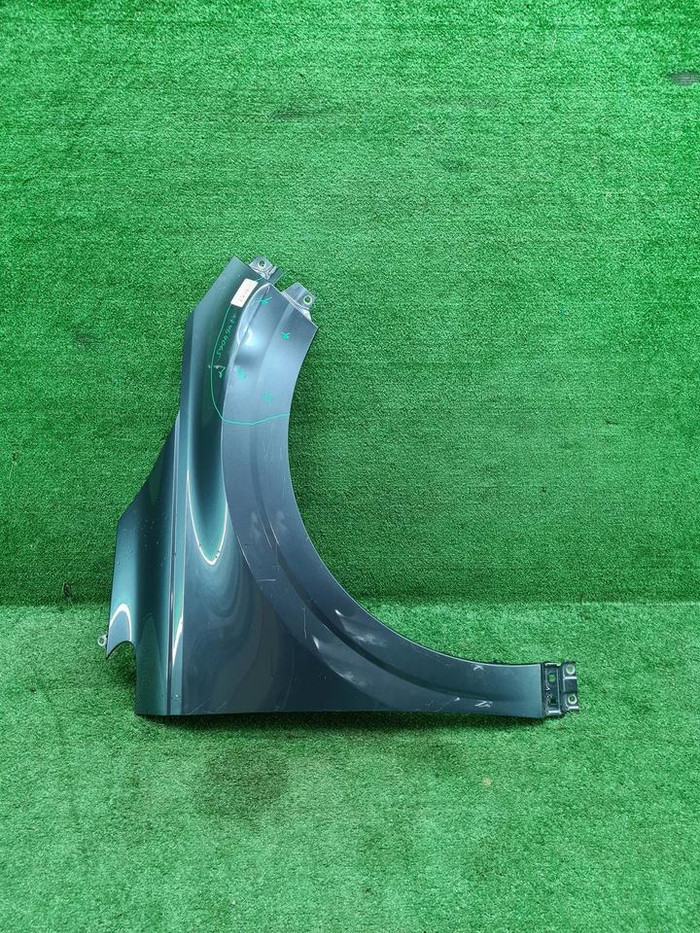 Крыло переднее правое Kia Carnival 4 (2020-н.в.)