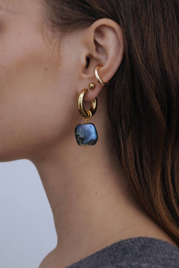 Подвеска из мятого стекла